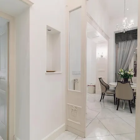 아파트 Basilica Palace *